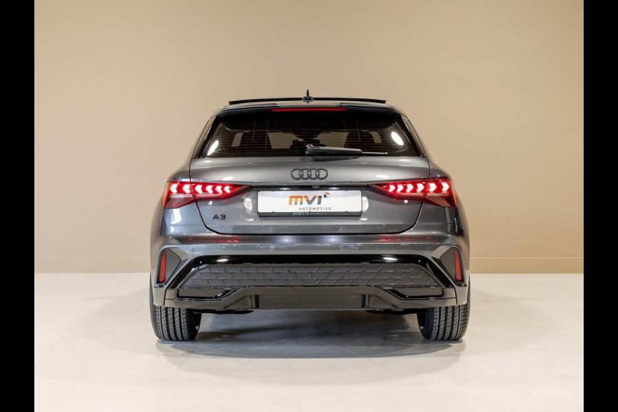 Audi A3 Sportback 35 TFSI 2x S-Line edition / 150pk / Panorama dak / Sonos / Achteruitrij camera /