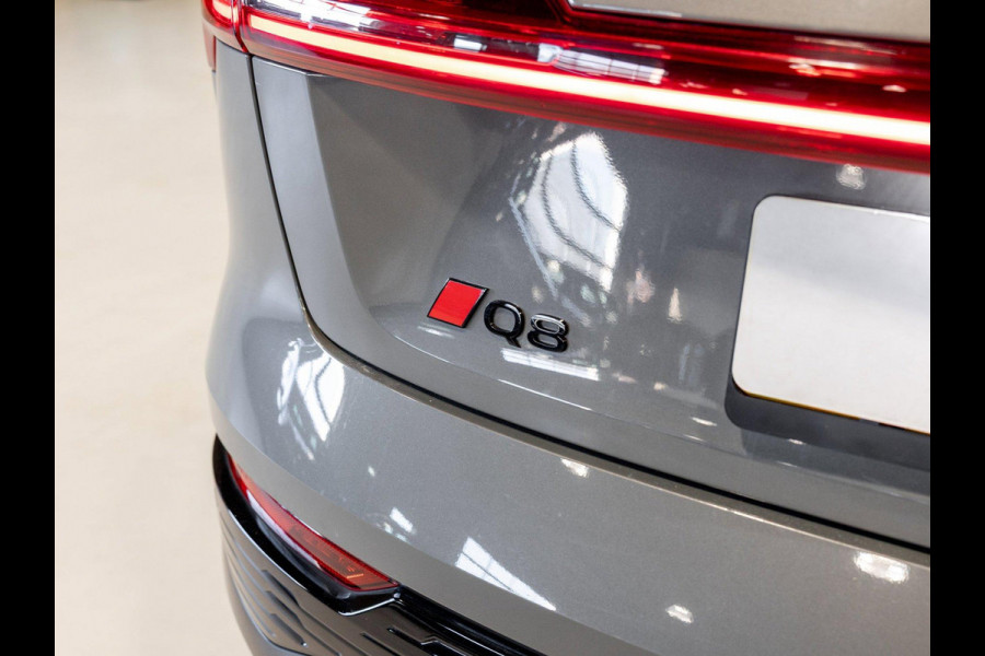 Audi Q8 Sportback e-tron 50 quattro S Edition 95 kWh SOH 94% / 340pk / Elektrische stoelverstelling / Achteruitrij camera /