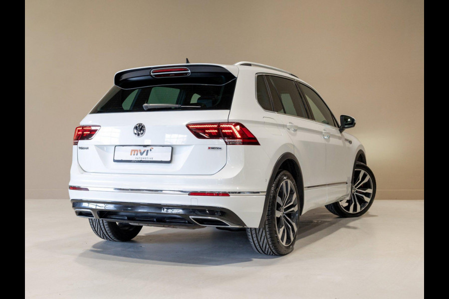 Volkswagen Tiguan 2.0 TSI 4Motion 2x R-Line / 230pk / Panorama dak / Rondomzicht camera / Dynaudio /