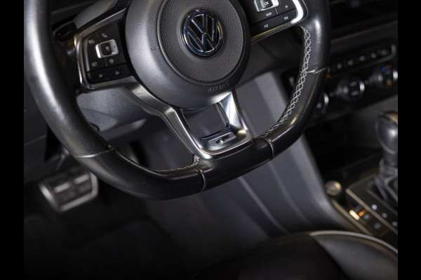 Volkswagen Tiguan 2.0 TSI 4Motion 2x R-Line / 230pk / Panorama dak / Rondomzicht camera / Dynaudio /