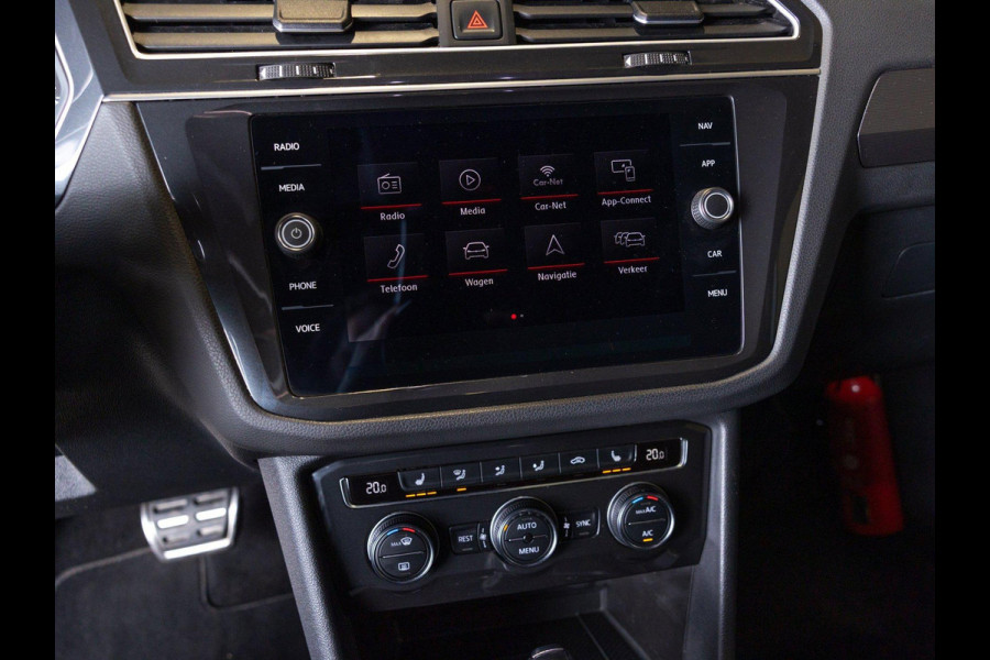 Volkswagen Tiguan 2.0 TSI 4Motion 2x R-Line / 230pk / Panorama dak / Rondomzicht camera / Dynaudio /