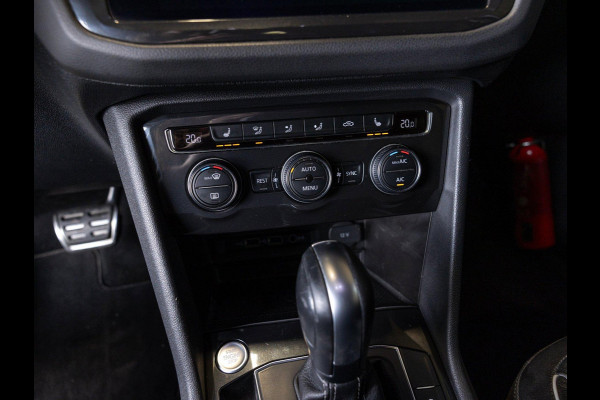 Volkswagen Tiguan 2.0 TSI 4Motion 2x R-Line / 230pk / Panorama dak / Rondomzicht camera / Dynaudio /