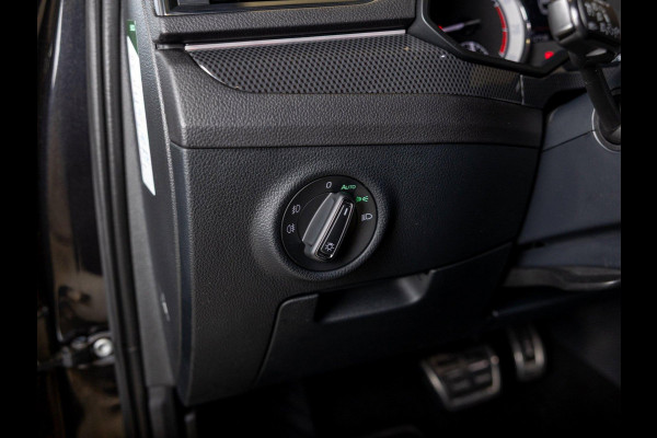 Škoda Superb Combi 1.5 TSI ACT Sportline Business / 150pk / Stoelverwarming / Elektrische stoelverstelling met geheugen /
