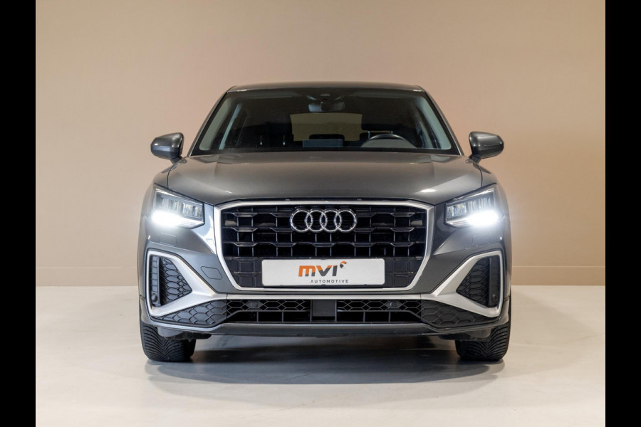 Audi Q2 35 TFSI S-Line Edition / 150pk / Cruise / Trekhaak / Navigatie