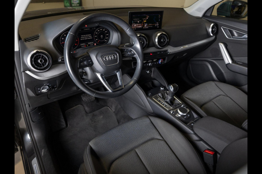 Audi Q2 35 TFSI S-Line Edition / 150pk / Cruise / Trekhaak / Navigatie