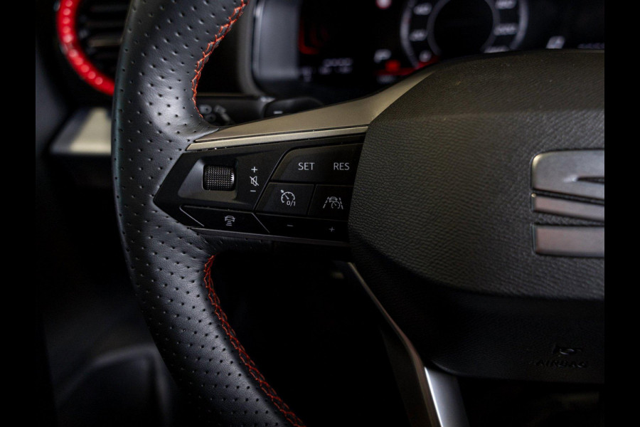 Seat Ibiza 1.0 EcoTSI FR Business Connect / 115pk / Achteruitrijcamera / Apple Carplay / Airco / Stoelverwarming