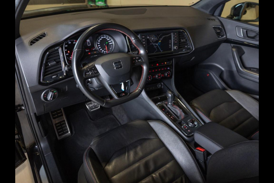 Seat Ateca 150pk / Panoramadak / Achteruitrij camera / Adaptieve cruise control
