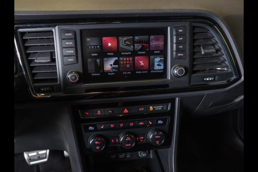 Seat Ateca 150pk / Panoramadak / Achteruitrij camera / Adaptieve cruise control