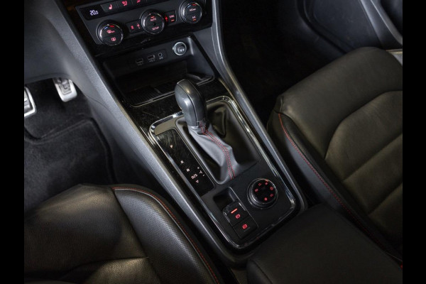 Seat Ateca 150pk / Panoramadak / Achteruitrij camera / Adaptieve cruise control