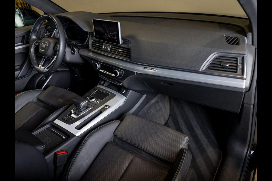 Audi Q5 55 TFSI e S-Line edition / 368pk / Panorama dak / Keyless / Stoelverwarming /