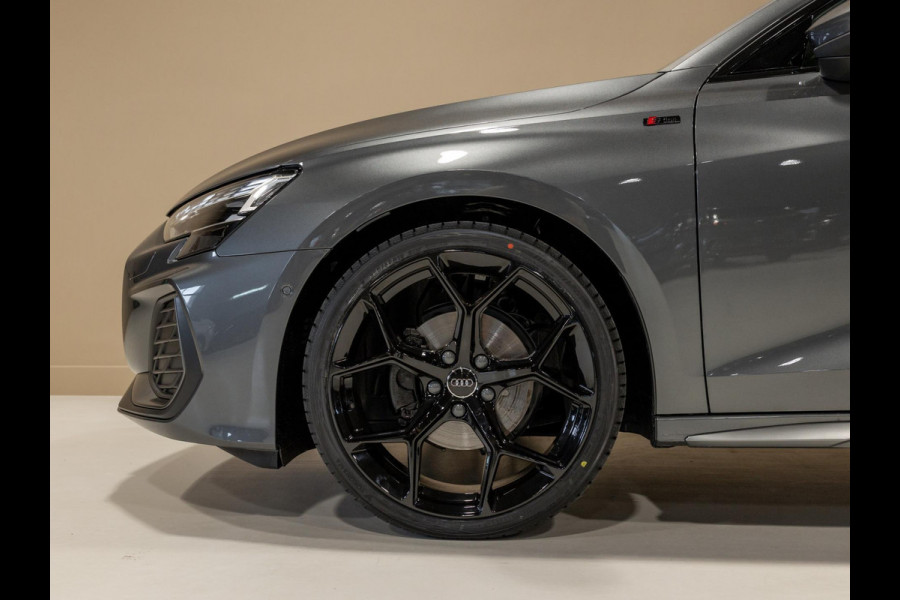 Audi A3 Sportback 35 TFSI 2x S-Line edition / 150pk / Panorama dak / Sonos / Achteruitrij camera /