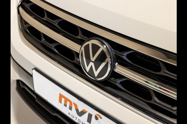 Volkswagen T-Roc 1.5 TSI R-Line Edition / 150pk / Stoel en stuur verwarming / Achteruitrij camera / Keyless /