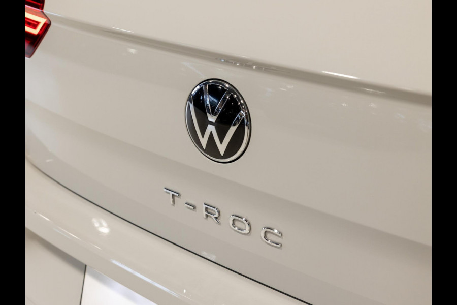 Volkswagen T-Roc 1.5 TSI R-Line Edition / 150pk / Stoel en stuur verwarming / Achteruitrij camera / Keyless /