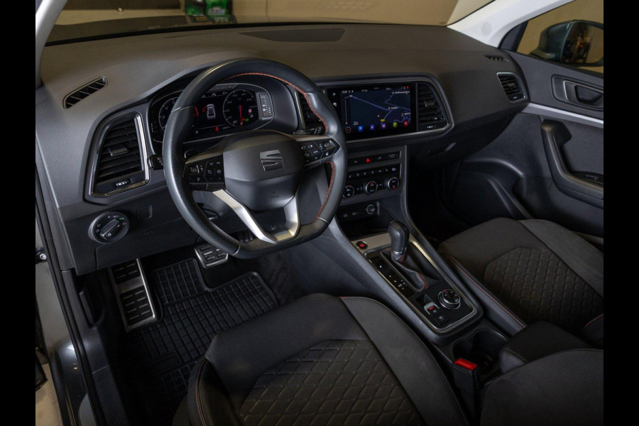 Seat Ateca 1.5 TSI FR Business Intense / 150pk / Panorama dak / Achteruitrij camera / Stoel en stuur verwarming /