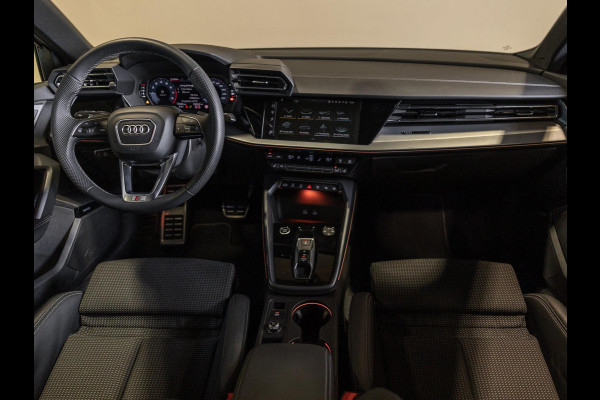 Audi A3 Sportback 35 TFSI S-Line edition / 150pk / Panorama dak / Sonos / Achteruitrij camera /