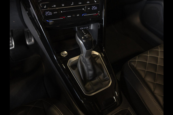 Volkswagen T-Roc Cabrio 1.5 TSI 3x R-Line / 150pk / Beats / Leder / Stoel en stuur verwarming /
