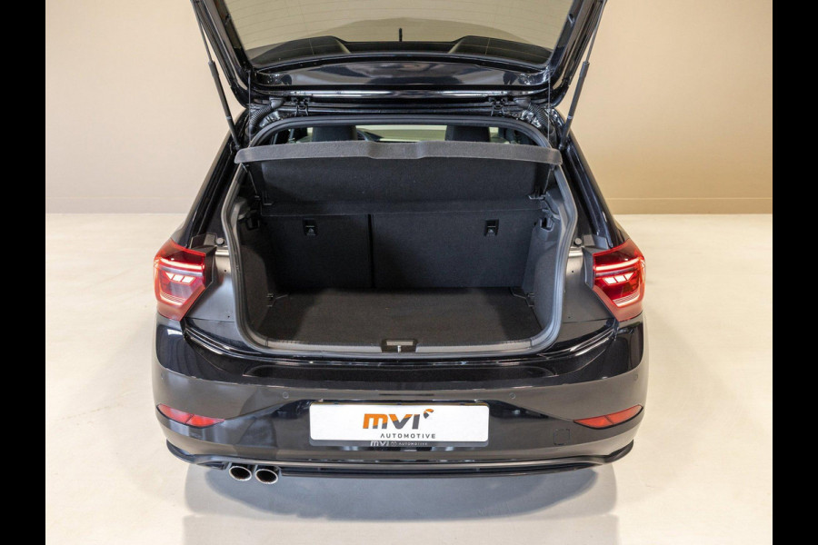 Volkswagen Polo 2.0 TSI GTI NL en BTW auto / Panorama dak / Keyless / Stoelverwarming / Achteruitrij camera /