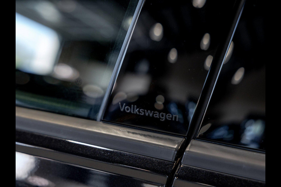 Volkswagen Polo 2.0 TSI GTI NL en BTW auto / Panorama dak / Keyless / Stoelverwarming / Achteruitrij camera /