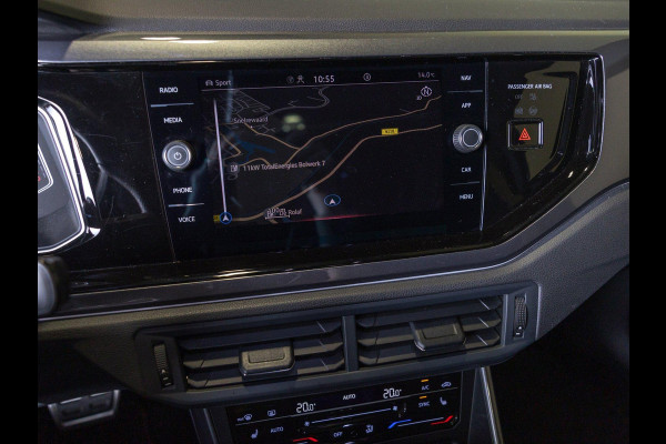 Volkswagen Polo 2.0 TSI GTI NL en BTW auto / Panorama dak / Keyless / Stoelverwarming / Achteruitrij camera /