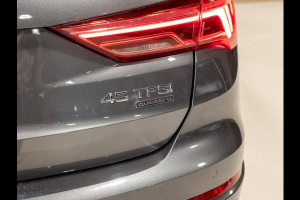 Audi Q3 45 TFSI quattro 2x S Line / 230pk / Panorama dak / B&O / Keyless / Achteruitrij camera /
