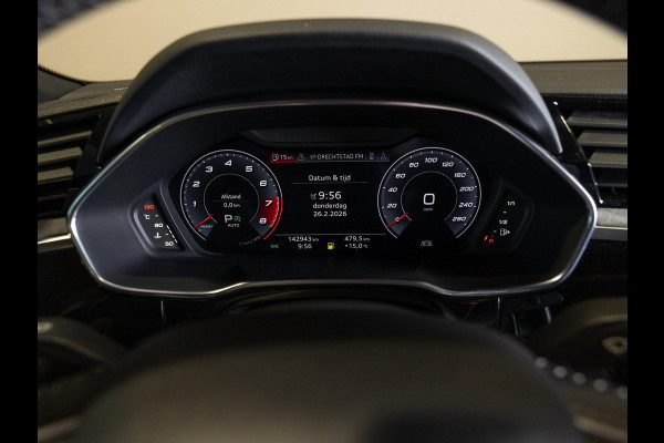 Audi Q3 45 TFSI quattro 2x S Line / 230pk / Panorama dak / B&O / Keyless / Achteruitrij camera /
