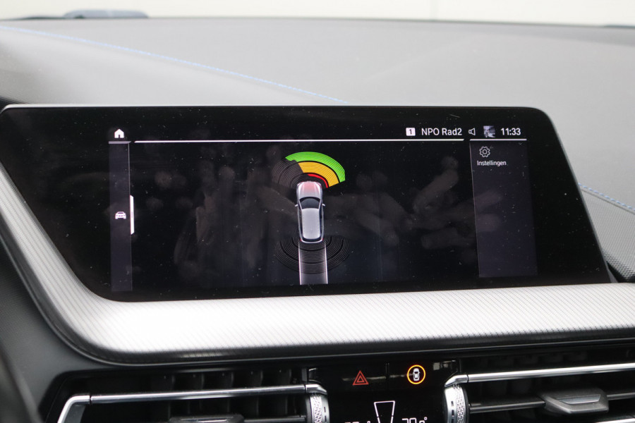 BMW 1-serie 118i 140PK Automaat Executive Edition M-Sport Sportstoelen/Parkeerhulp/Navigatie/Cruise-control