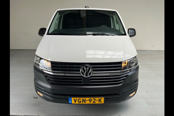 Volkswagen Transporter Automaat DSG Servicewagen 2.0 TDI 150pk L2H1 3Persoons Sortimo Inrichting, Airco, Navigatie, RIJKLAARPRIJS!