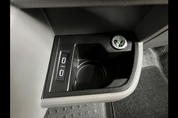 Volkswagen Transporter Automaat DSG Servicewagen 2.0 TDI 150pk L2H1 3Persoons Sortimo Inrichting, Airco, Navigatie, RIJKLAARPRIJS!