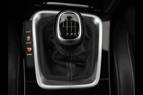 Kia ProCeed 1.0 T-GDI GT-Line | Panoramadak | Stoelverwarming | Leder/Alcantara | Carplay | Camera | Keyless | Full LED | Sportstoelen | Navigatie | Stuurverwarming | Climate control | Parkeerhulp | Cruise control