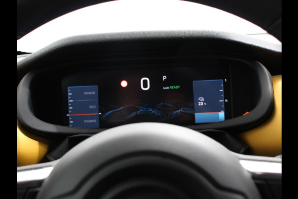 Jeep Avenger Summit 54 kWh SOH 96,5 % Camera Lichtmetalen Velgen 18" Navigatie Apple Carplay/ Android Auto Sfeerverlichting Parkeersensor achter Cruise Control Stoelverwarming Full LED Virtual Cockpit Climate Control Two tone Electrisch bedienbare achterkep