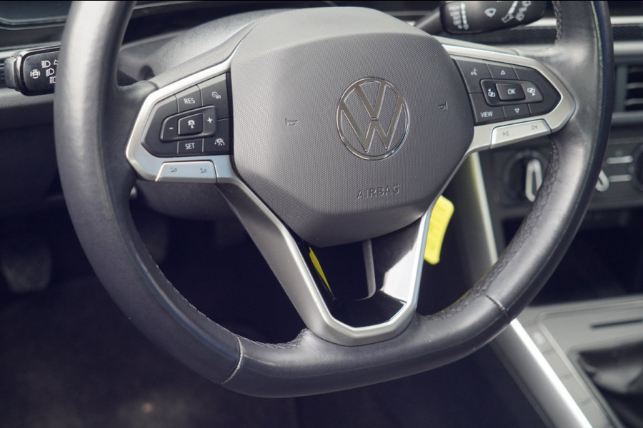 Volkswagen Polo 1.0 TSI Life / NL-Auto / Facelift / Navi / Cruise / 5-Deurs / Airco / Carplay / 84dkm NAP