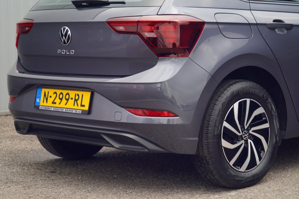 Volkswagen Polo 1.0 TSI Life / NL-Auto / Facelift / Navi / Cruise / 5-Deurs / Airco / Carplay / 84dkm NAP