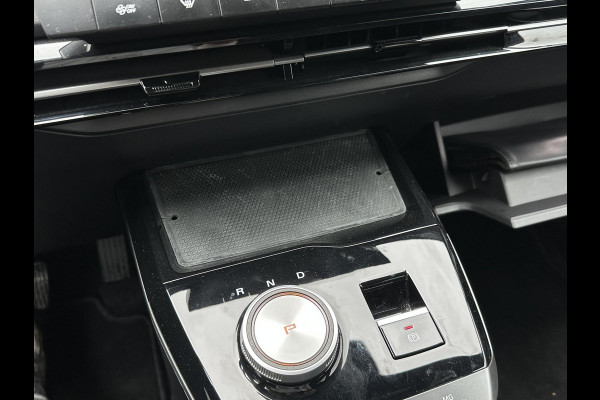 MG Mg4 electric Luxury 64 kWh SOH 97% | 7.000KM! |360 CAMERA| 7 JAAR MG GARANTIE T/M 04-2031| ELEK. STOEL| DODE HOEK SENSOR| STOEL + STUURVERWARMING| ADAPTIVE CRUISE CONTROL
