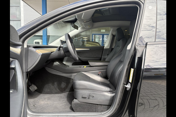 Tesla Model Y RWD 58 kWh | 43.000 KM | SOH 92,8% | AutoPilot | Panoramadak |