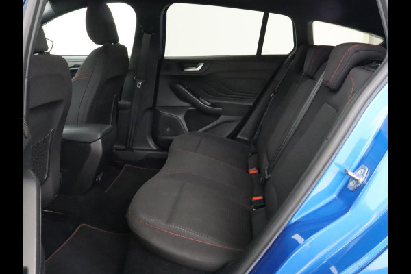 Ford Focus 1.0 EcoBoost Hybrid ST Line X | Stoelverwarming | Trekhaak | Adaptive cruise | B&O Sound | Carplay | Navigatie | Keyless | Camera | Climate control | 17'' | Digital Cockpit | Full LED