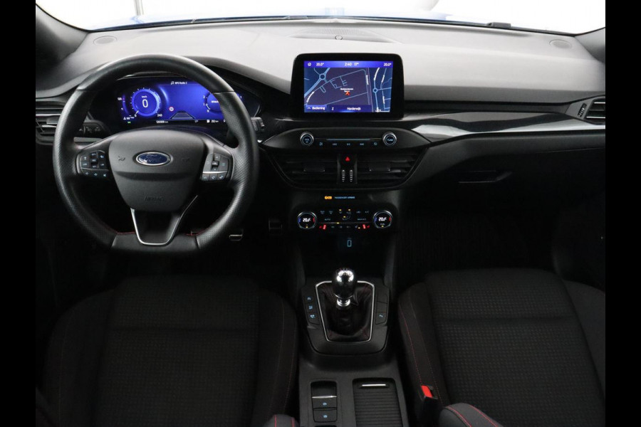 Ford Focus 1.0 EcoBoost Hybrid ST Line X | Stoelverwarming | Trekhaak | Adaptive cruise | B&O Sound | Carplay | Navigatie | Keyless | Camera | Climate control | 17'' | Digital Cockpit | Full LED