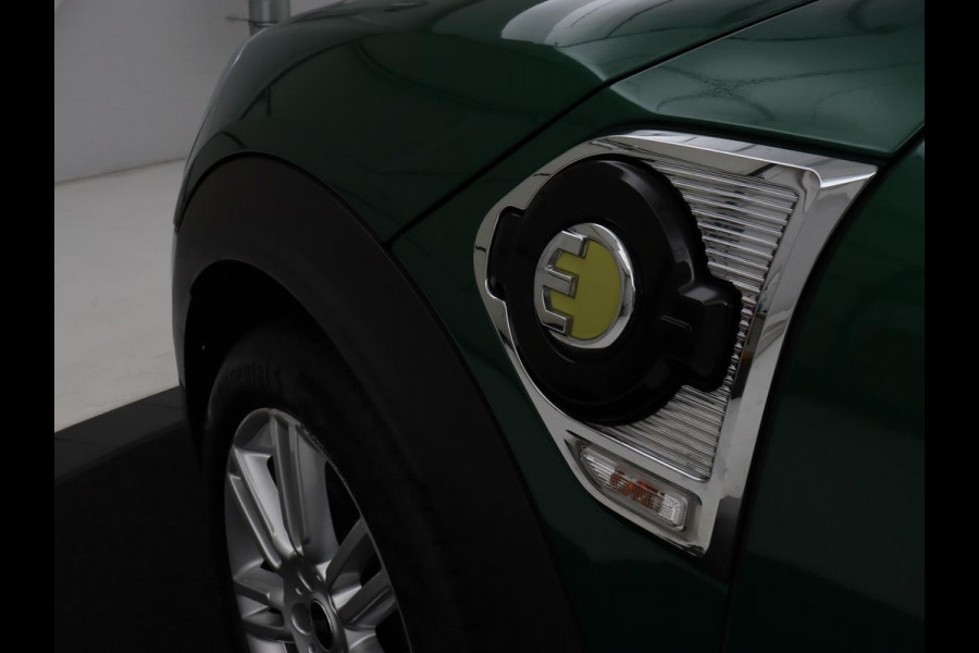 MINI Countryman 1.5 Cooper S E ALL4 Business Edition | SOH 91,5% | Leder/Alcantara | Carplay | Memory | Navigatie | Full LED | Climate control | Parkeerhulp | Cruise control | Bluetooth | PHEV | Plug In