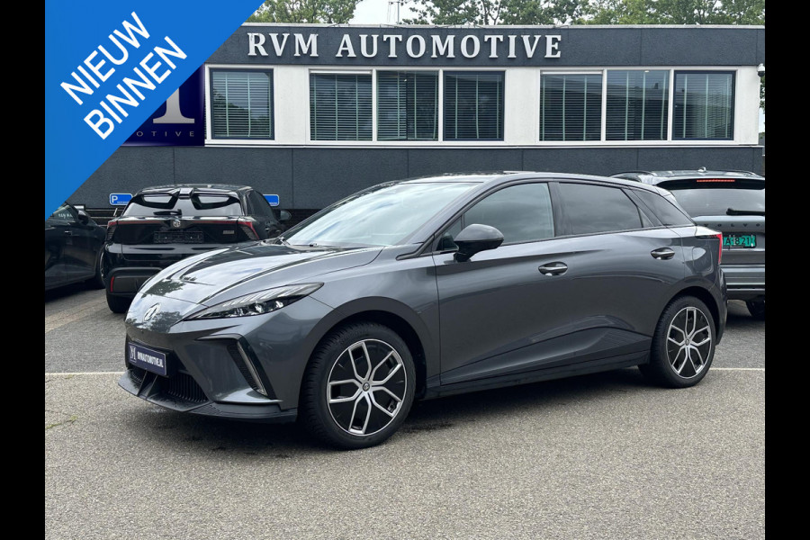 MG Mg4 electric Luxury 64 kWh SOH 97%  |360 CAMERA| 7 JAAR MG GARANTIE T/M 02-2031| ELEK. STOEL| DODE HOEK SENSOR| STOEL + STUURVERWARMING| ADAPTIVE CRUISE CONTROL
