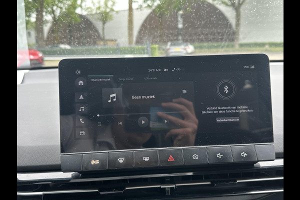 MG Mg4 electric Luxury 64 kWh SOH 97%  |360 CAMERA| 7 JAAR MG GARANTIE T/M 02-2031| ELEK. STOEL| DODE HOEK SENSOR| STOEL + STUURVERWARMING| ADAPTIVE CRUISE CONTROL