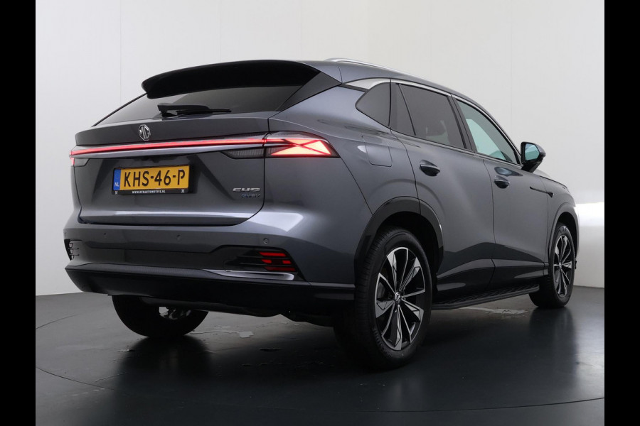 MG HS 1.5 TGDI Luxury PHEV VAN: 39.900,- VOOR: 34.440,- UW WKVOORDEEL: 5.460,- | PLUG-IN HYBRIDE | 272PK NIEUWE AUTO | >1.000 KM TOTAAL BEREIK | 1E REGISTRATIE 03-2026 | 360° CAMERA | ELEKTRISCHE ACHTERKLEP | 7 JAAR MG GARANTIE T/M 2033 | APPLE CARPLAY | ANDROID AUTO | STOELVERWARMING | FULL LED | ELEKTRISCHE STOELEN