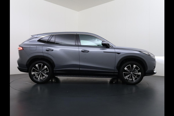MG HS 1.5 TGDI Luxury PHEV VAN: 39.900,- VOOR: 34.440,- UW WKVOORDEEL: 5.460,- | PLUG-IN HYBRIDE | 272PK NIEUWE AUTO | >1.000 KM TOTAAL BEREIK | 1E REGISTRATIE 03-2026 | 360° CAMERA | ELEKTRISCHE ACHTERKLEP | 7 JAAR MG GARANTIE T/M 2033 | APPLE CARPLAY | ANDROID AUTO | STOELVERWARMING | FULL LED | ELEKTRISCHE STOELEN