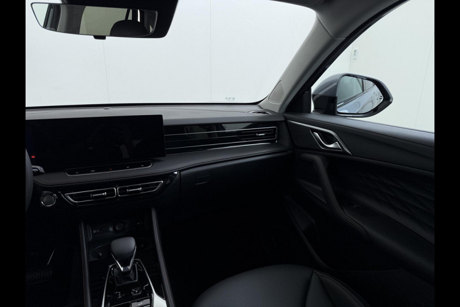 MG HS 1.5 TGDI Luxury PHEV VAN: 39.900,- VOOR: 34.440,- UW WKVOORDEEL: 5.460,- | PLUG-IN HYBRIDE | 272PK NIEUWE AUTO | >1.000 KM TOTAAL BEREIK | 1E REGISTRATIE 03-2026 | 360° CAMERA | ELEKTRISCHE ACHTERKLEP | 7 JAAR MG GARANTIE T/M 2033 | APPLE CARPLAY | ANDROID AUTO | STOELVERWARMING | FULL LED | ELEKTRISCHE STOELEN