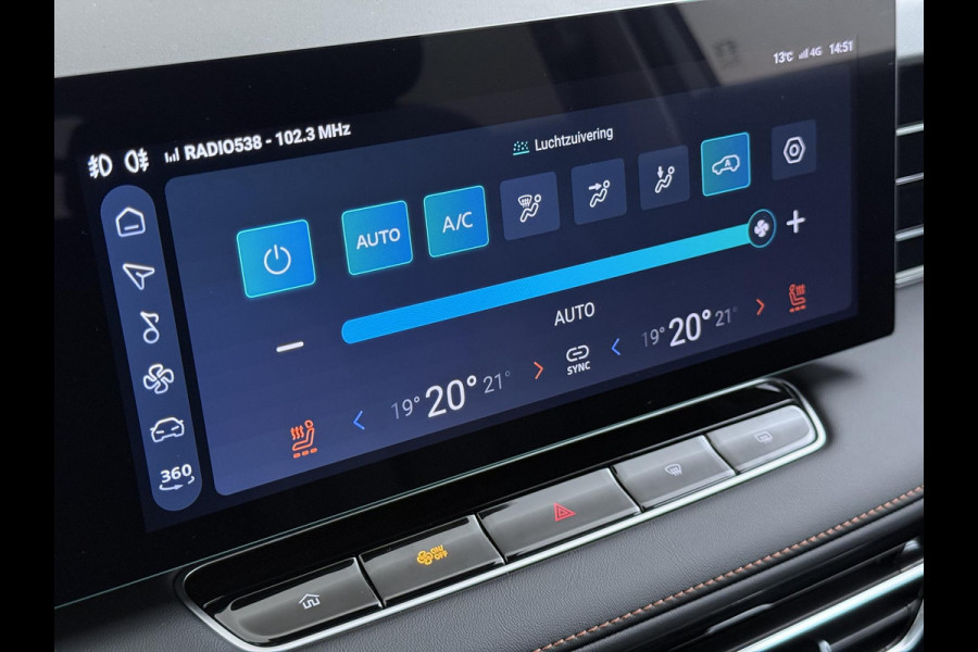 MG HS 1.5 TGDI Luxury PHEV VAN: 39.900,- VOOR: 34.440,- UW WKVOORDEEL: 5.460,- | PLUG-IN HYBRIDE | 272PK NIEUWE AUTO | >1.000 KM TOTAAL BEREIK | 1E REGISTRATIE 03-2026 | 360° CAMERA | ELEKTRISCHE ACHTERKLEP | 7 JAAR MG GARANTIE T/M 2033 | APPLE CARPLAY | ANDROID AUTO | STOELVERWARMING | FULL LED | ELEKTRISCHE STOELEN