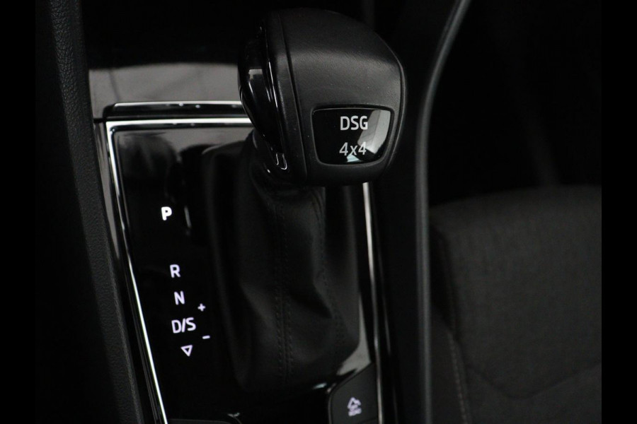 Škoda Kodiaq 2.0 TSI 4x4 Style | Trekhaak | Stoelverwarming | 360 Camera | Adaptive cruise | Carplay | Canton Sound | Navigatie | Park Assist | Sfeerverlichting | Full LED | Memory | Achterbankverwarming