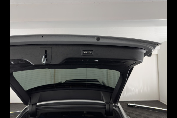 BMW 5 Serie Touring M550d xDrive High Executive M-Sportpack Aut. *PANO | LEATHER | LASER-LED | BLINDSPOT | MEMORY-PACK | HARMAN/KARDON |  DIGI-COCKPIT | AMBIENTLIGHT | SHIFTPADDLES | HEAD-UP | ADAPTIVE-CRUISE | TOWBAR | 19''ALU*