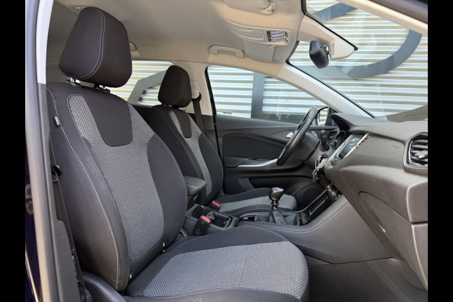 Opel Grandland X 1.2 Turbo Online Edition 2e Eigenaar|Navi|Carplay|Trekhaak|PDC|Clima|Cruise|N.A.P|APK tot 02-2027