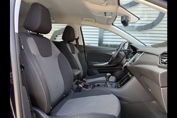 Opel Grandland X 1.2 Turbo Online Edition 2e Eigenaar|Navi|Carplay|Trekhaak|PDC|Clima|Cruise|N.A.P|APK tot 02-2027