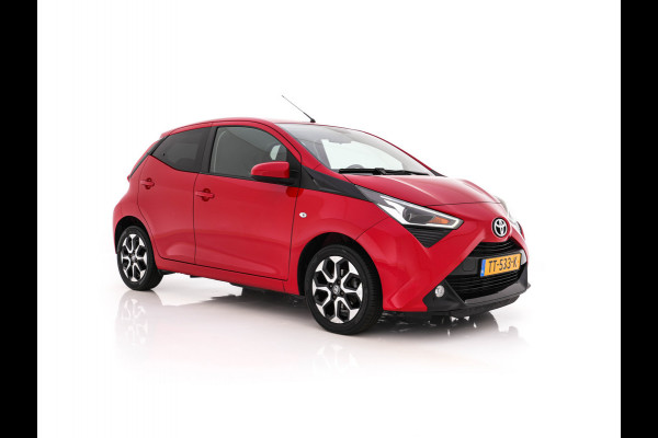 Toyota Aygo 1.0 VVT-i x-cite *AIRCO | CRUISE | CAMERA | CARPLAY | DAB | COMFORT-SEATS | PRIVACY-GLASS*