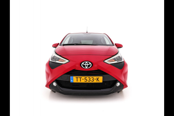Toyota Aygo 1.0 VVT-i x-cite *AIRCO | CRUISE | CAMERA | CARPLAY | DAB | COMFORT-SEATS | PRIVACY-GLASS*