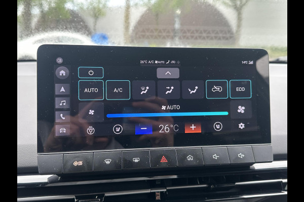 MG Mg4 electric Luxury 64 kWh SOH 95% | 10.000KM! |360 CAMERA| 7 JAAR MG GARANTIE T/M 07-2031| ELEK. STOEL| DODE HOEK SENSOR| STOEL + STUURVERWARMING| ADAPTIVE CRUISE CONTROL